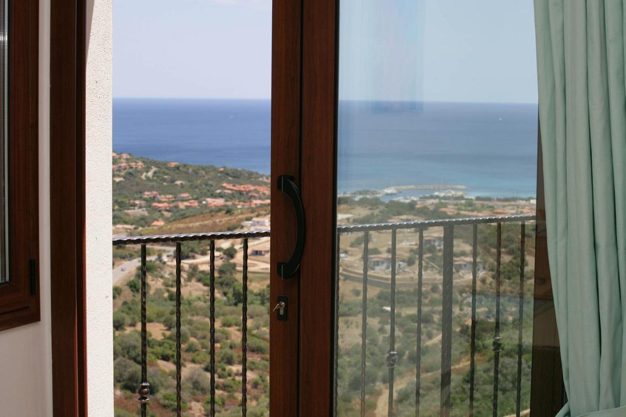 Hotel Castello Budoni Εξωτερικό φωτογραφία
