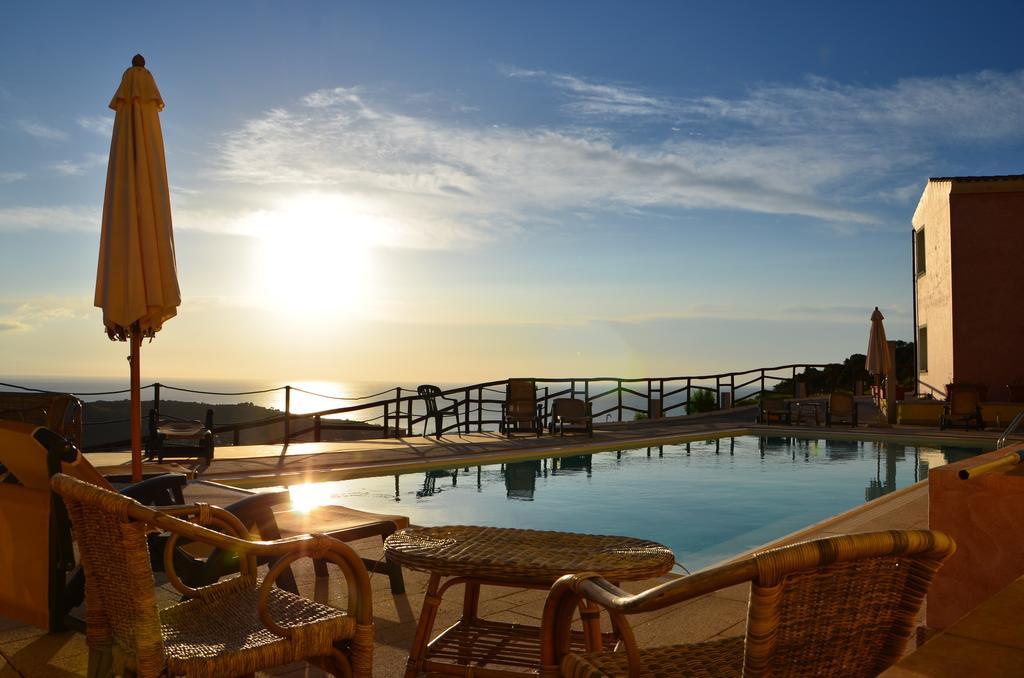 Hotel Castello Budoni Εξωτερικό φωτογραφία