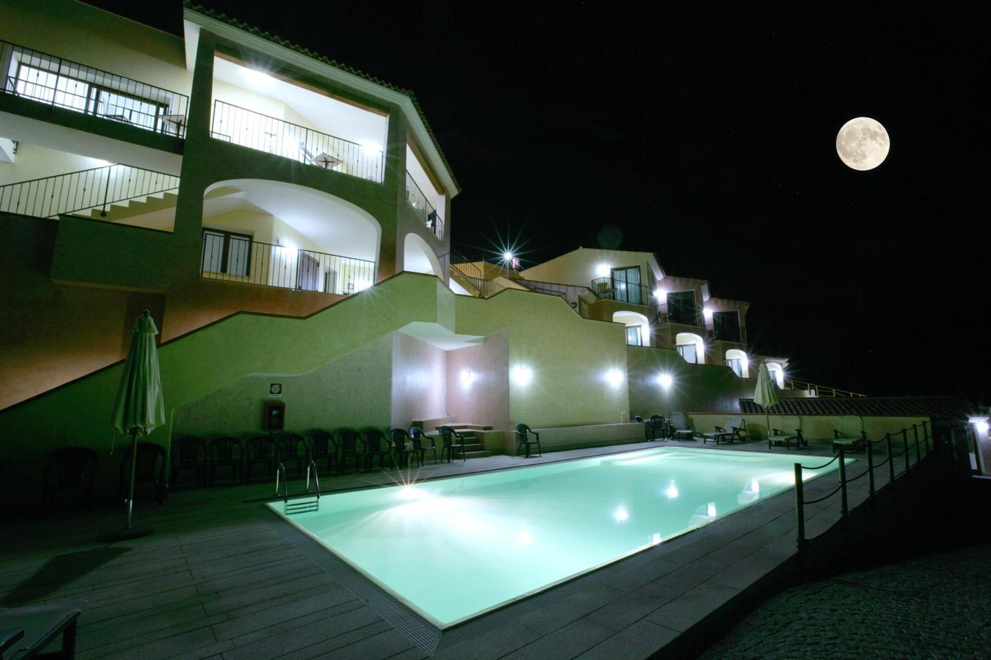 Hotel Castello Budoni Εξωτερικό φωτογραφία