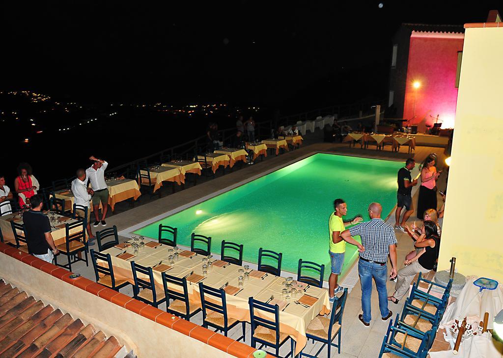 Hotel Castello Budoni Εξωτερικό φωτογραφία