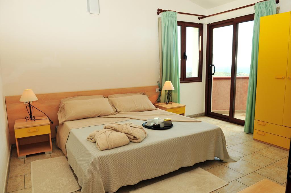 Hotel Castello Budoni Εξωτερικό φωτογραφία