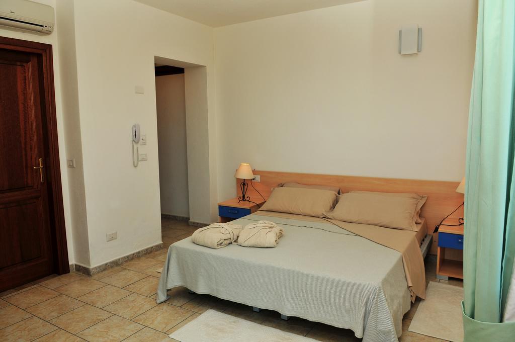 Hotel Castello Budoni Δωμάτιο φωτογραφία