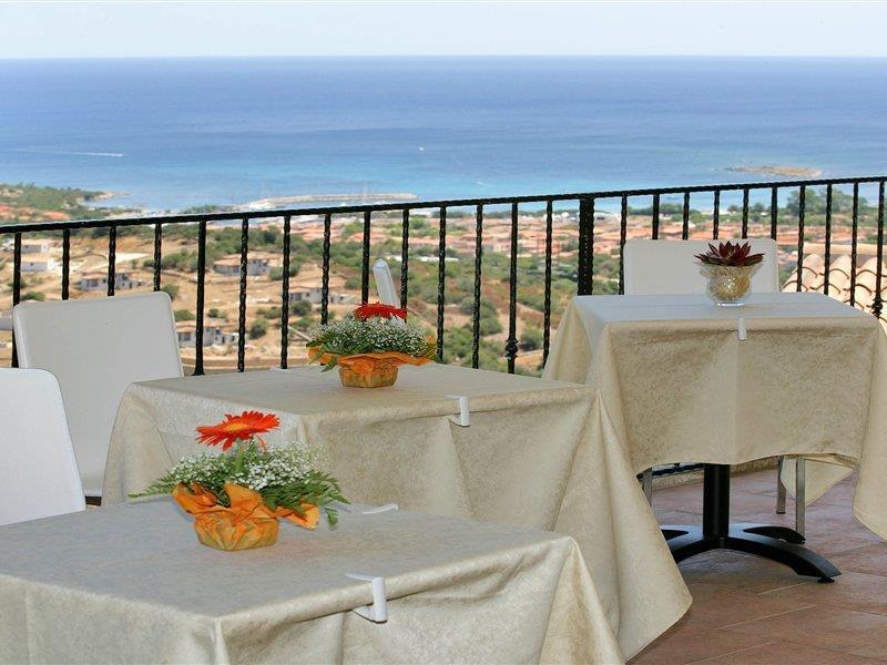 Hotel Castello Budoni Εξωτερικό φωτογραφία