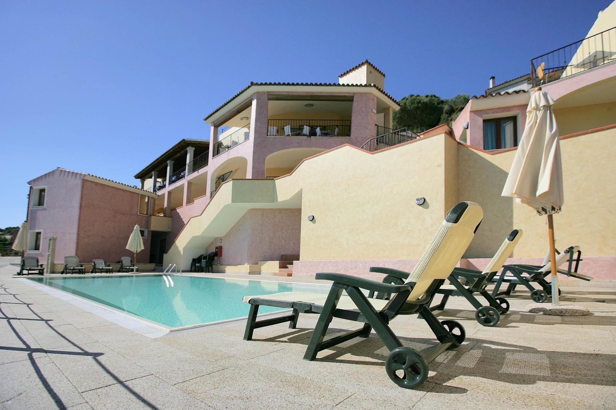 Hotel Castello Budoni Εξωτερικό φωτογραφία