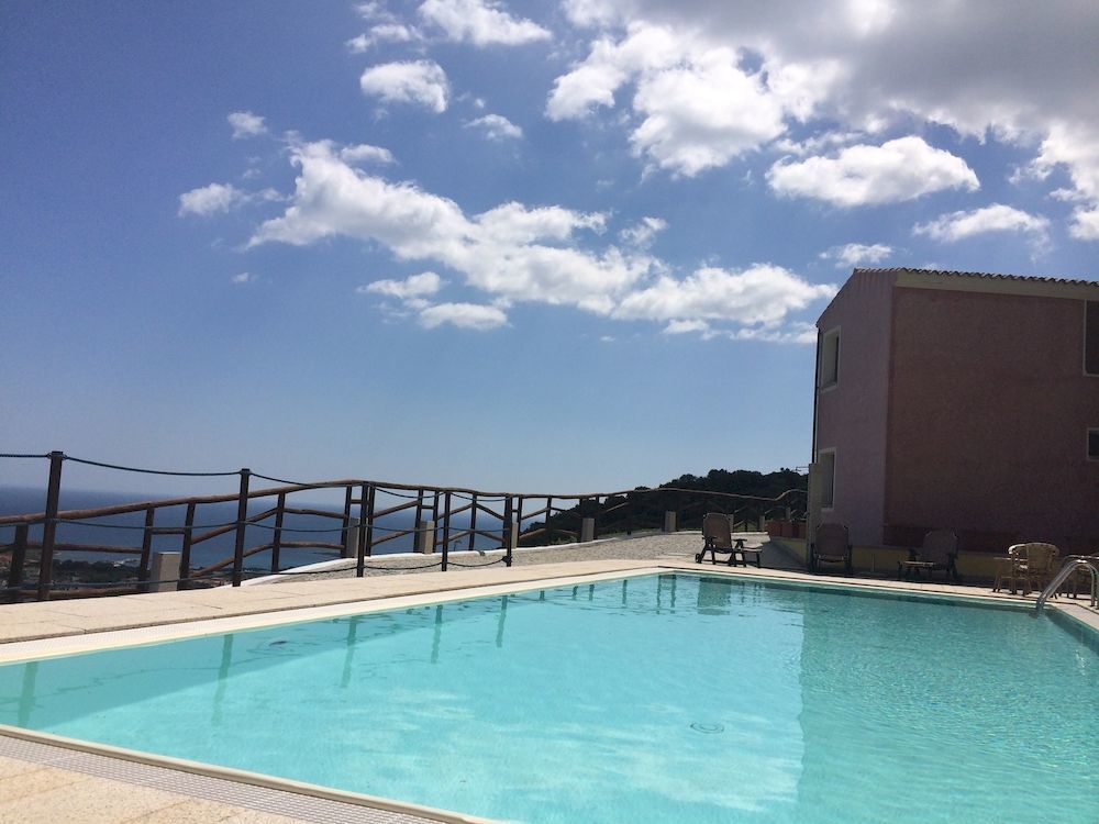 Hotel Castello Budoni Εξωτερικό φωτογραφία